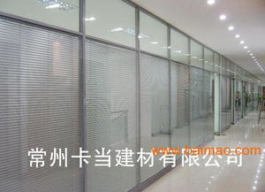 高隔斷生產(chǎn)與價格指南 了解種類、鋁型材選擇及攝像制作服務(wù)